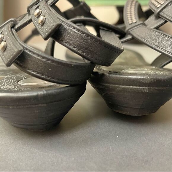 Grendene Brazil Autumn Run Silver Studded Flexpand Gladiator Small Heel Sandals - Picture 11 of 16